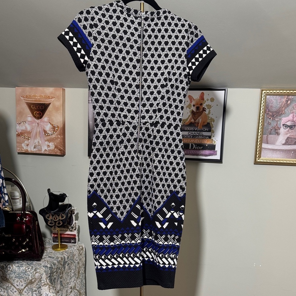 NWOT Geometric H&M Black and Blue Patterned Midi Dress Light Sparkle Body Con - Picture 3 of 13